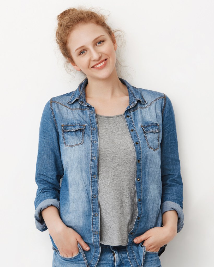 Beautiful Caucasian Redhead With Blue Eyes Leanin MCJV9KY
