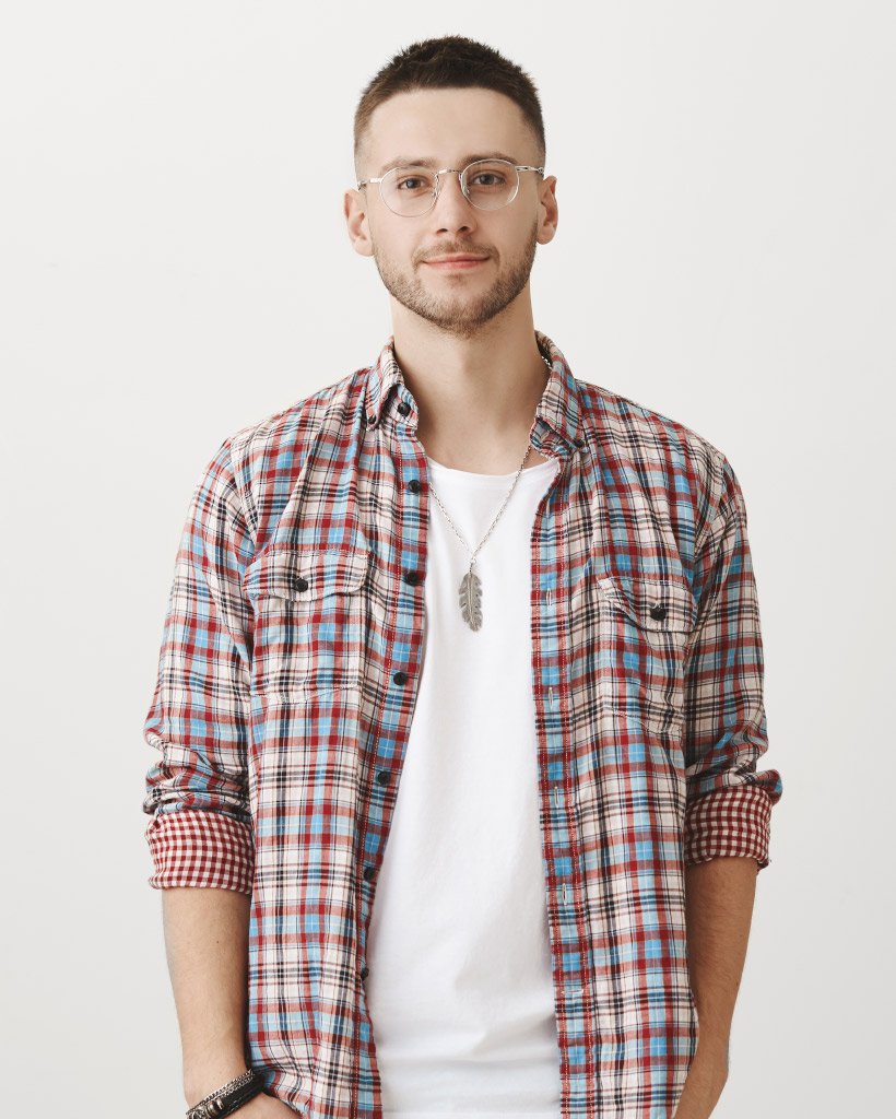 Studio Portrait Of Handsome Fashionable Young Euro MFKQUDR